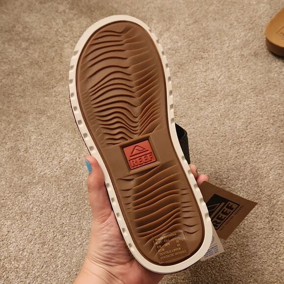 Reef Men\'s Voyage Crossover Brown & Gray Sandals Size 10 NWT